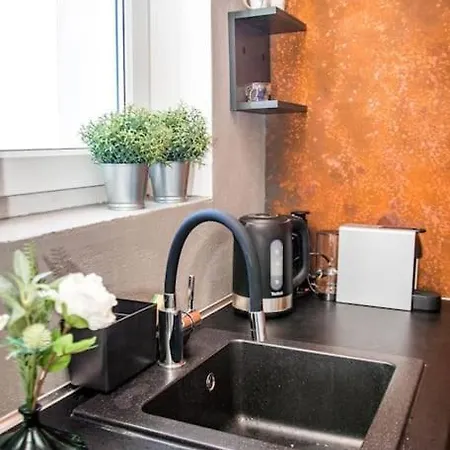 Apartment Bright 7th Floor With Balcony & View Warsaw
